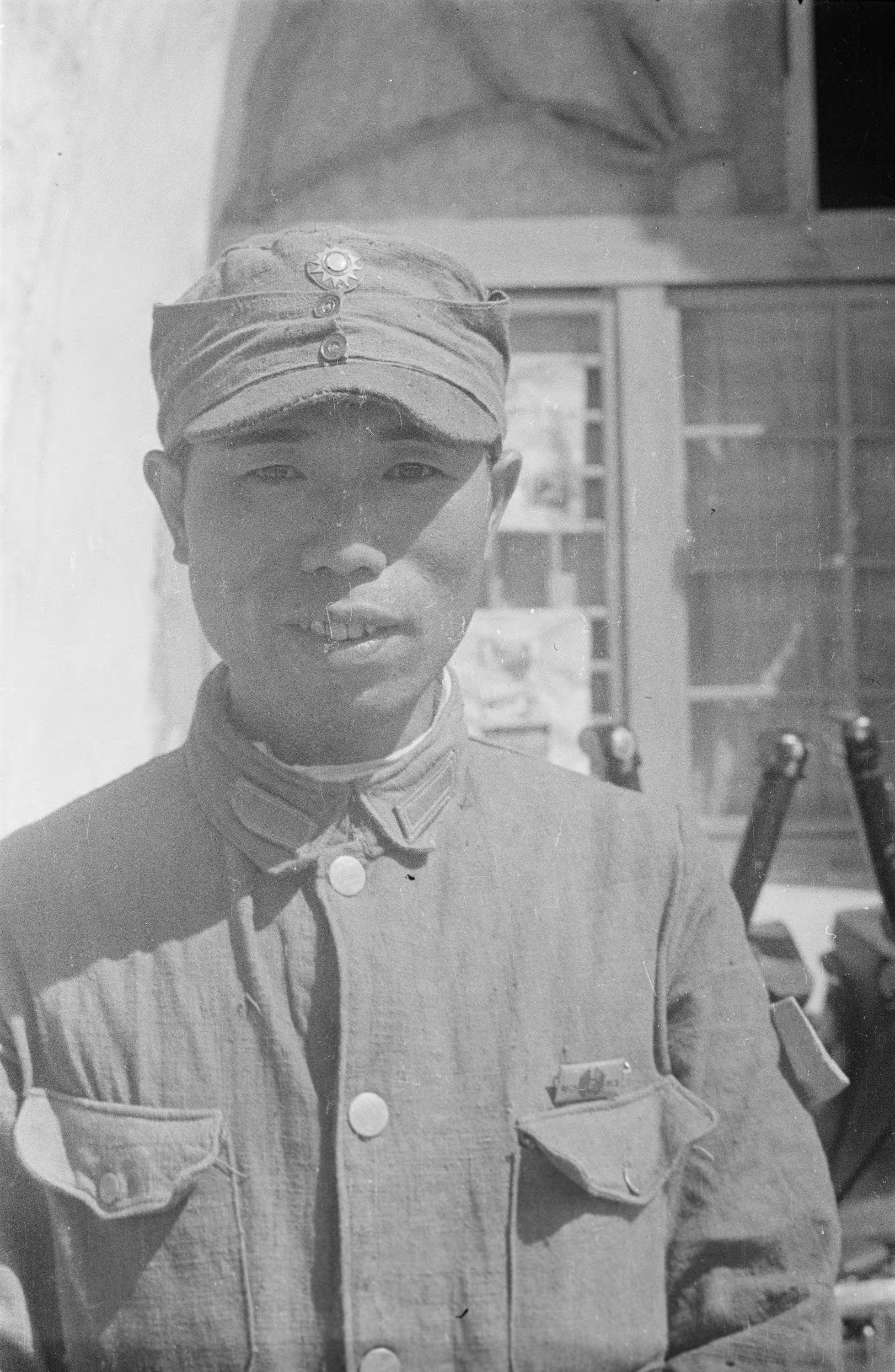 【JPG清晰版】._延安，八路军战士