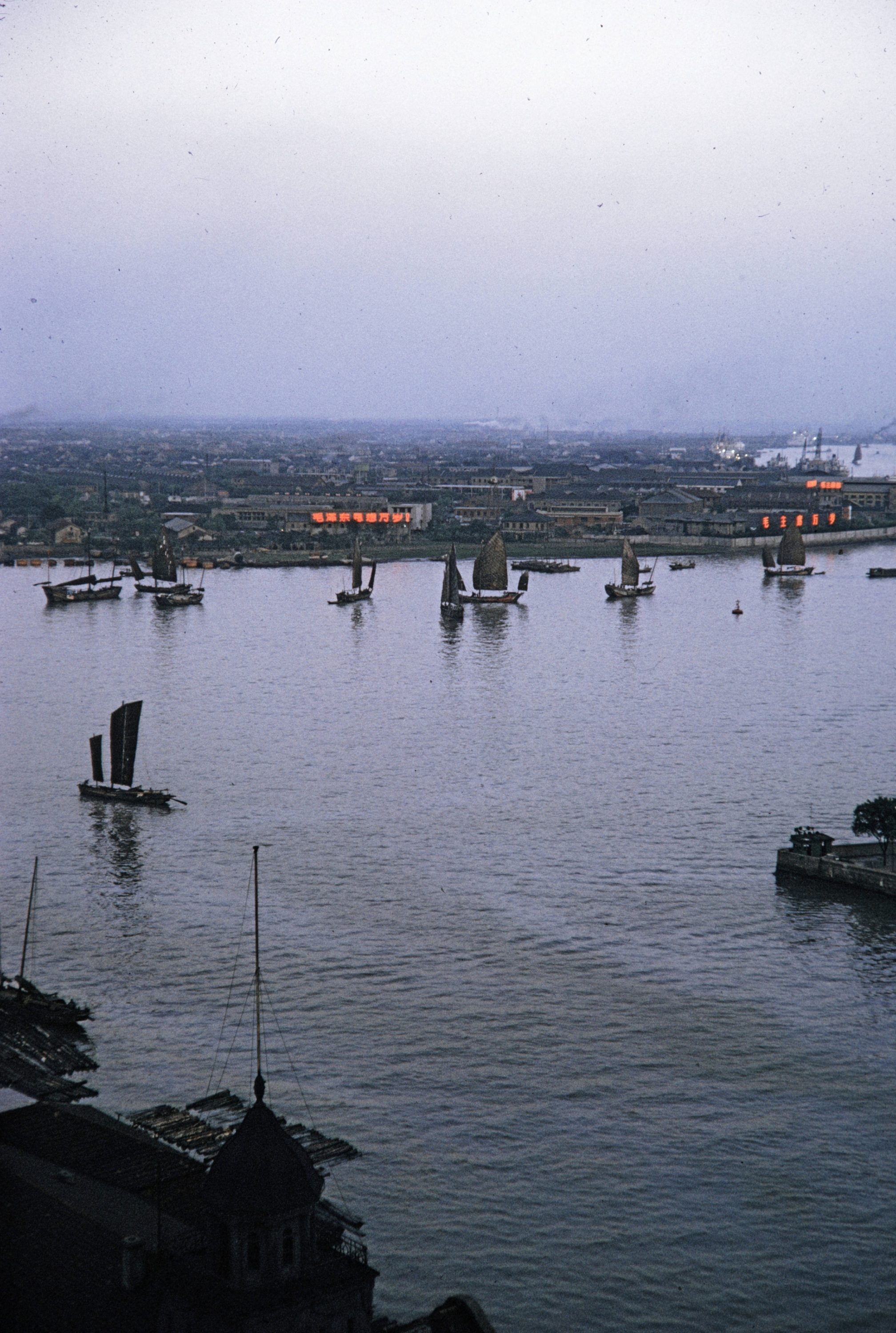 【JPG清晰版】._上海市黄浦江与吴淞江交汇处