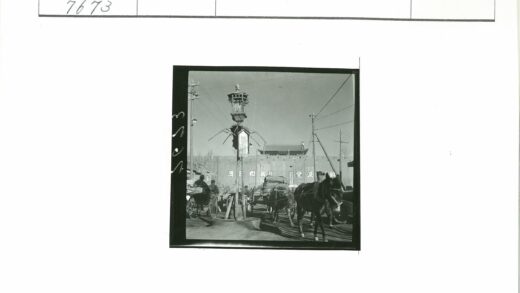 19世纪街景与电信线路.jpg