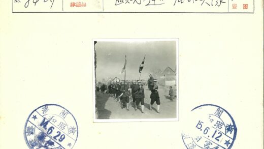 乡村士兵列队行进历史影像.jpg