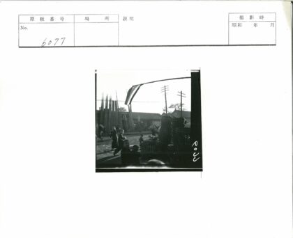 传统市场竹竿拱门与编织篮.jpg