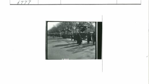 传统花轿游行街景.jpg