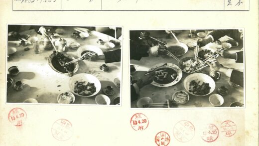 传统餐具与煮鱼中式餐桌.jpg