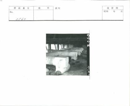 历史建筑砖柱木梁结构圆柱体.jpg