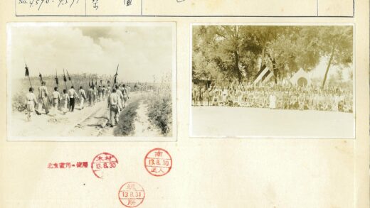 历史长矛队伍行经草原土路.jpg