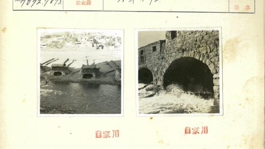 古石拱桥流水景.jpg