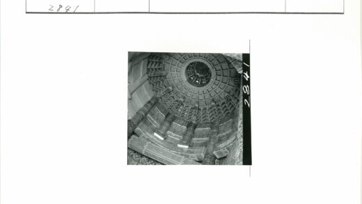 圆形图案结构梁建筑天花板.jpg