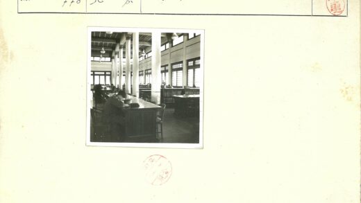 复古图书馆学习场景.jpg
