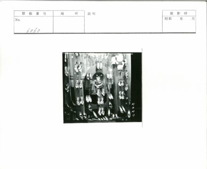复古鞋店橱窗展示.jpg