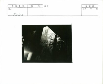 幽光佛像雕刻特写.jpg
