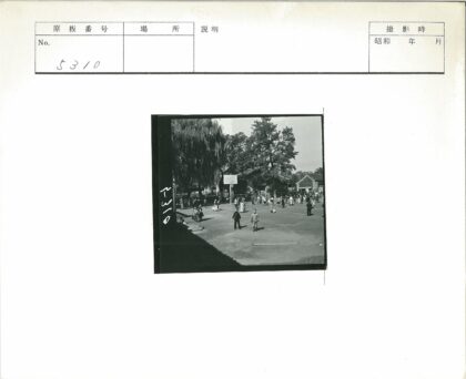 庭院篮球赛传统建筑背景.jpg