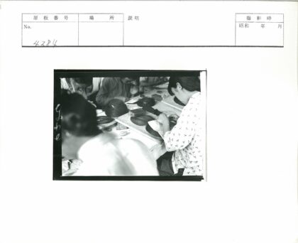 手工艺品制作过程展示.jpg
