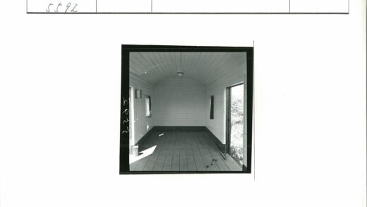 极简木屋阳光罐子工具.jpg