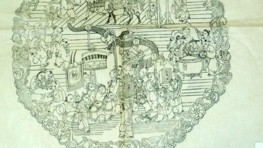 桃花塢 百子全図 子 花 ザクロ 船 筆 金銭 管楽器 馬 太鼓 ラッパ 獅子 傘 戟瓶 磬 石榴 車 帥旗 打楽器 龍灯.jpg