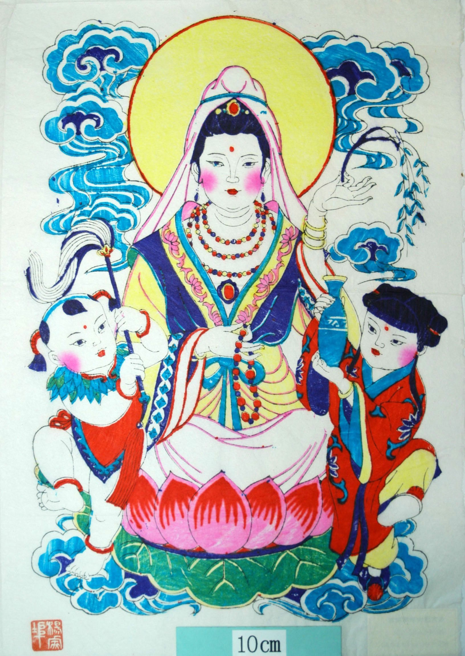 _楊家埠_観音_子, 首飾り, 芭蕉葉, 衣服, 花, 花瓶, 観音, 蓮華台, 柳, 瑞雲, 払子, 仏箒, 数珠
