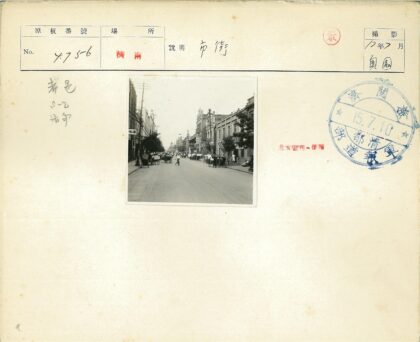 民国城市街景人力车行人建筑.jpg