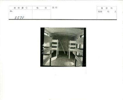 阳光木制双层床卧室.jpg