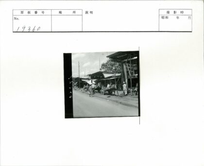 19世纪街道生活与商店景观.jpg