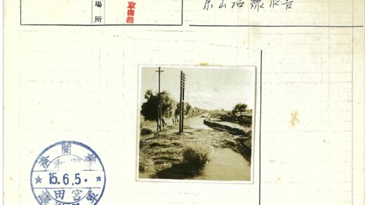 乡村土路风景与电线杆.jpg