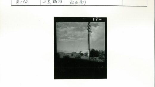 乡村山丘电线杆风景.jpg
