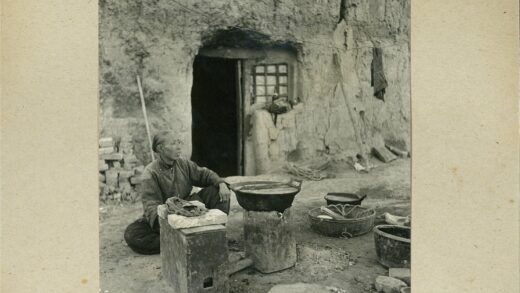 乡村露天烹饪场景.jpg