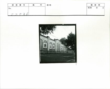 亚洲风情砖砌建筑街景.jpg