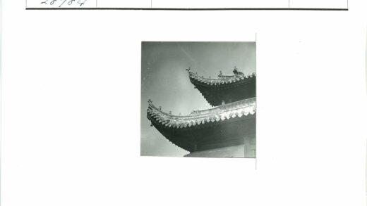 传统东亚建筑飞檐晴空.jpg