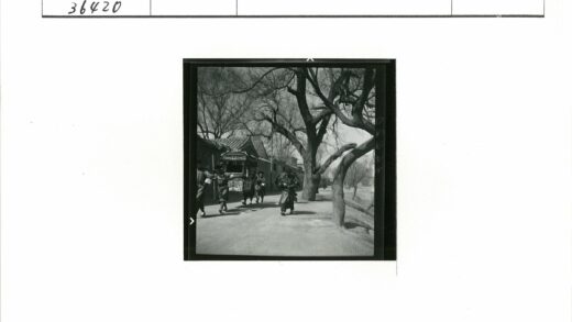 传统婚礼轿队巡游街景.jpg