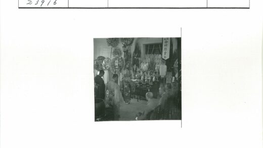 传统宗教仪式室内装饰.jpg