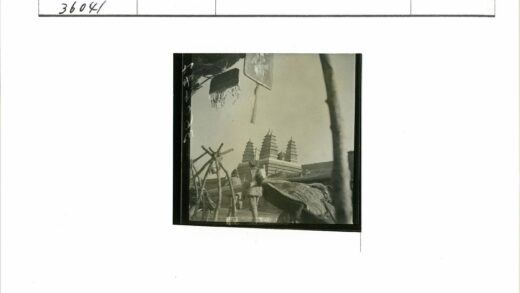 传统宝塔寺庙木构建筑.jpg