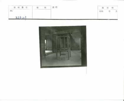 传统建筑华丽木构亭阁内景.jpg