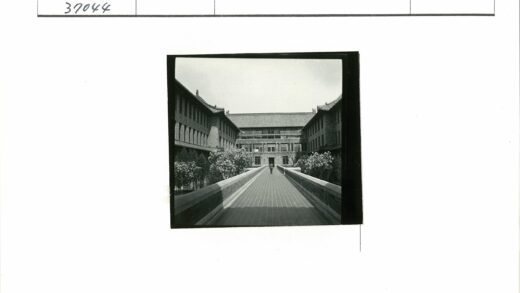 传统建筑小路风景.jpg