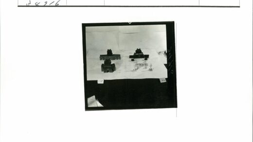 传统建筑微缩模型桌面展示.jpg