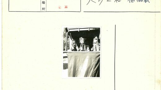 传统木偶剧院摊位展示.jpg