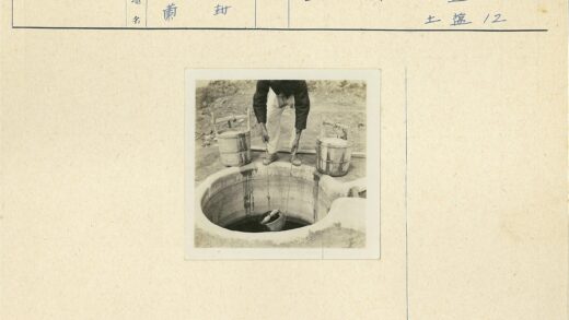 传统水井取水场景.jpg
