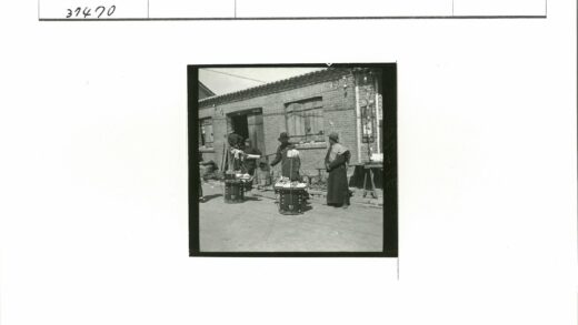 传统砖房外提篮活动.jpg