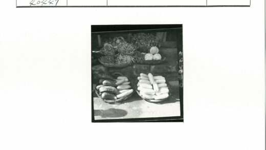 传统蔬果篮架展示.jpg