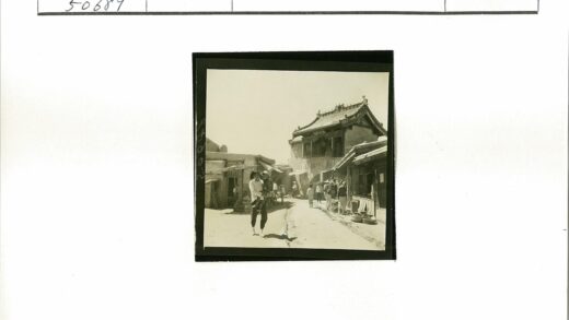 传统街景母子行.jpg
