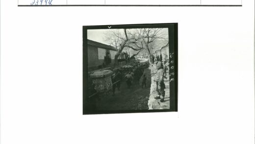 传统轿子游行街景.jpg