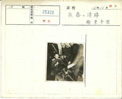 军人操作机枪训练实拍.jpg
