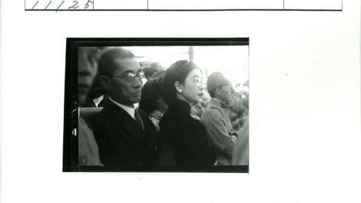 军官与官员会议纪实.jpg