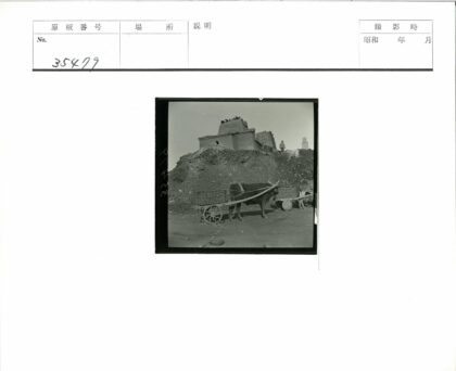 农村牛车劳作场景.jpg