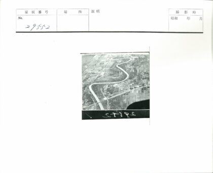 农田河流鸟瞰图.jpg