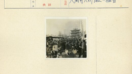 冬日传统市场街景.jpg