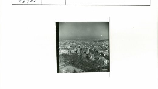 冬日住宅区鸟瞰图.jpg