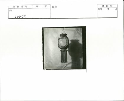华丽灯笼墙影雕刻流苏.jpg