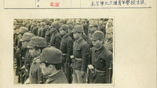 历史士兵队列步枪装备照片.jpg
