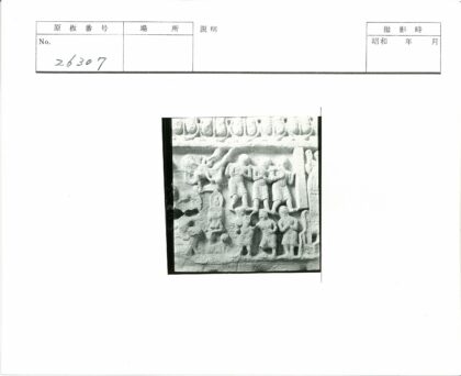 古代人物石雕艺术群像.jpg