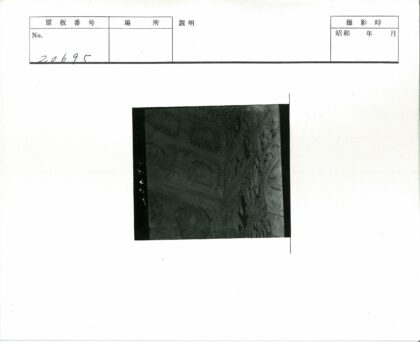 古代石壁佛像精细雕刻艺术.jpg