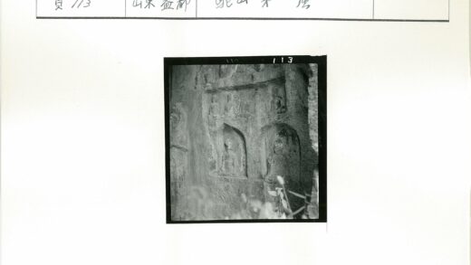 古代石壁坐像雕刻艺术.jpg